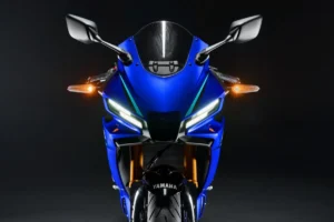 Yamaha YZF-R2 Launched in India at Rs 2.30 Lakh: Full Specs, Colours and Variants