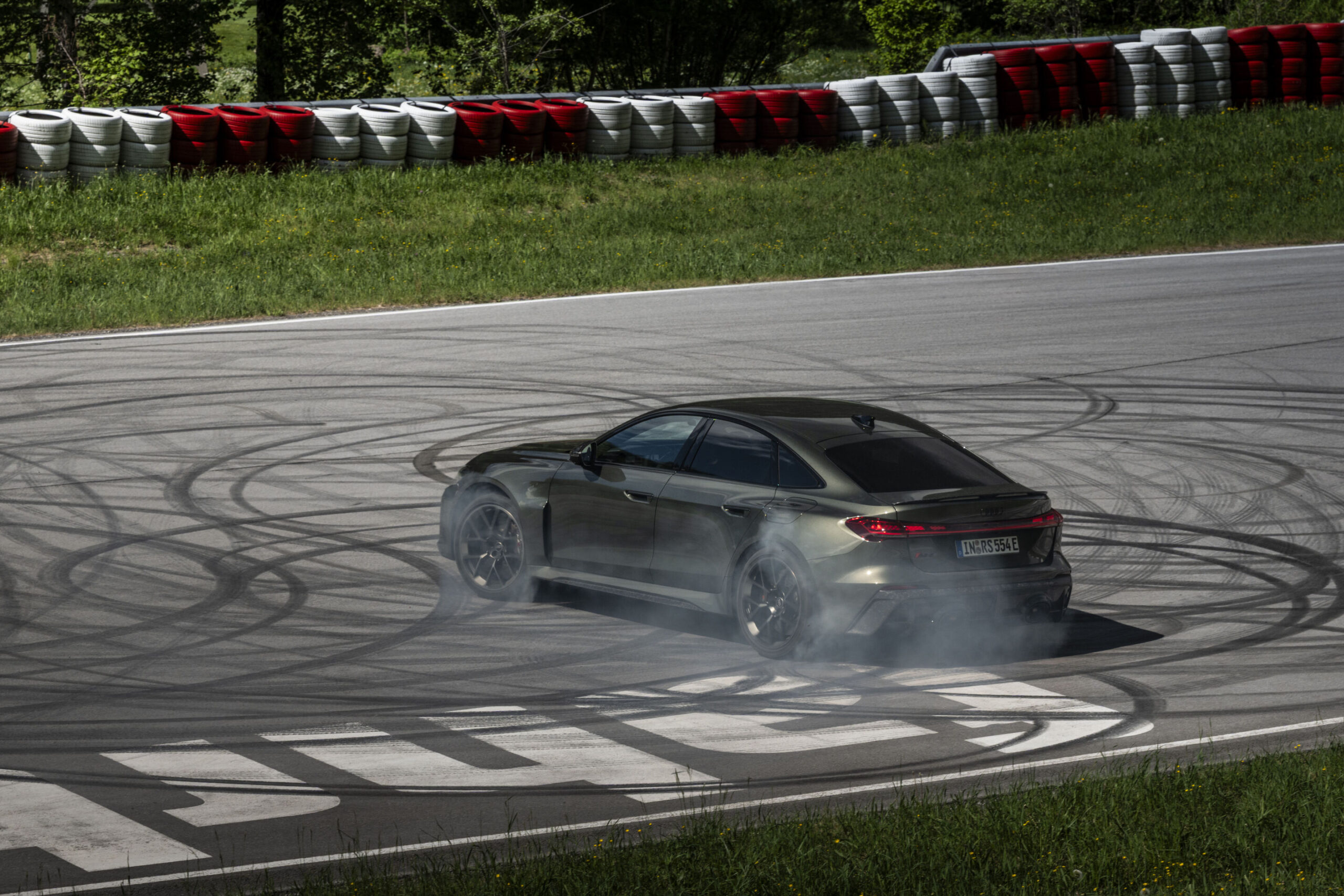 Audi RS5 2026 sliding sideways during a dynamic test