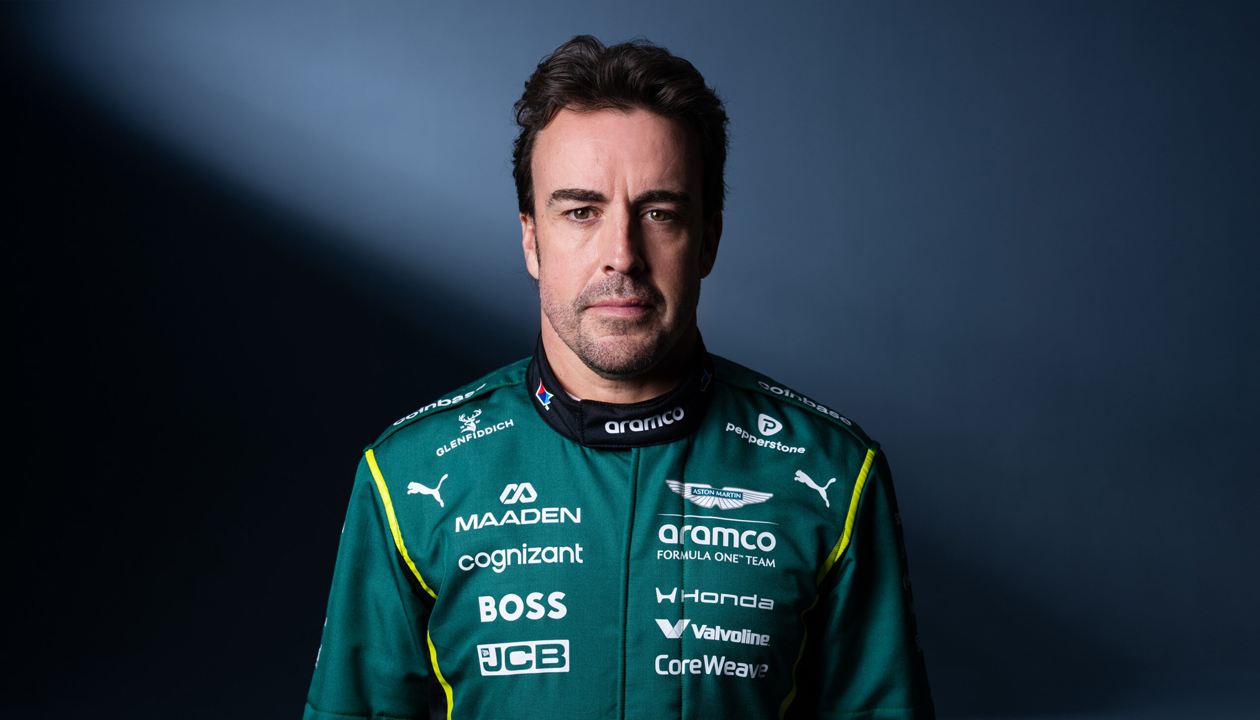 Fernando Alonso official 2026 Aston Martin Aramco Formula One Team portrait