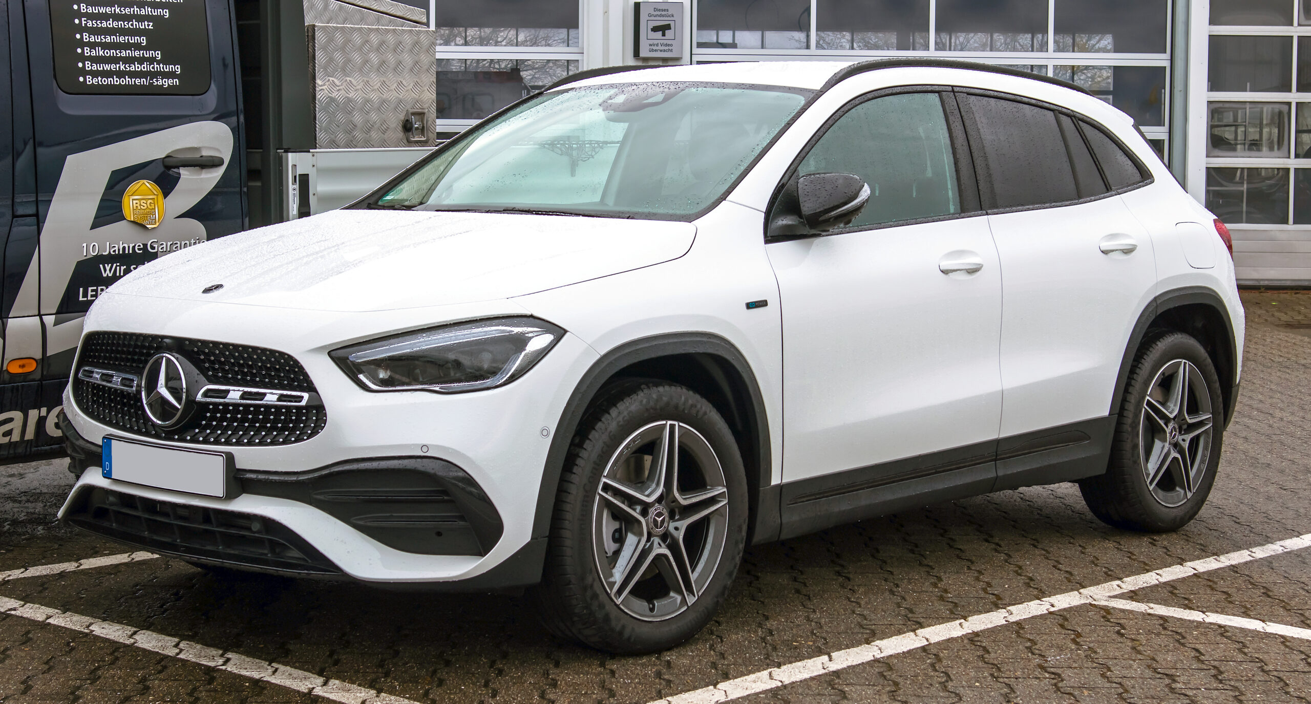 Mercedes-Benz GLA compact SUV exterior
