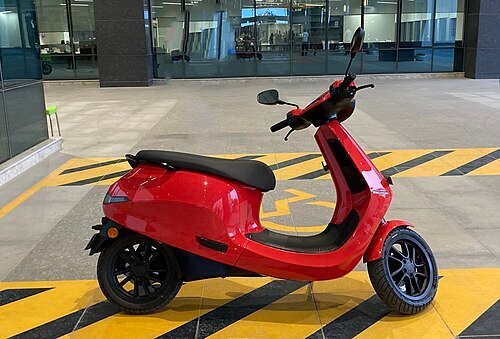 Ola S1 Pro electric scooter, representing the two-wheeler majority of PLI-incentivised EVs