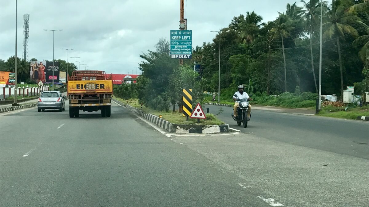 Kerala’s Onam Return Rush Peaks This Week: The Real Dates to Drive, the Highway to Avoid, and What It Costs in Fuel
