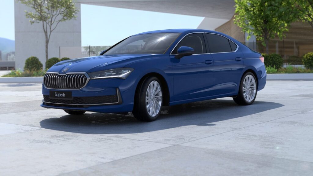 Skoda Superb in Energy Blue
