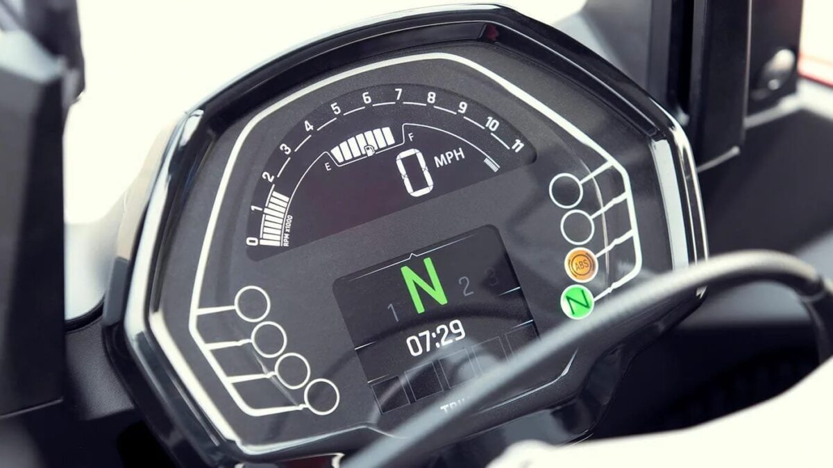 Triumph Tiger Sport 660, interior