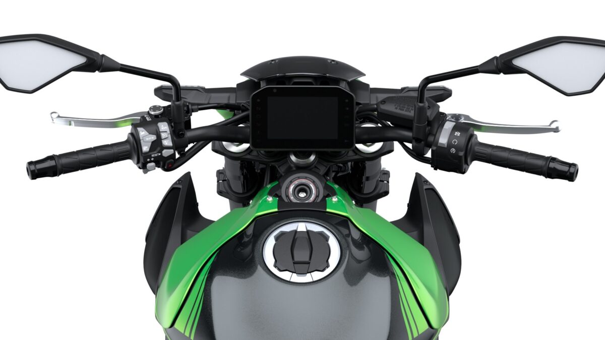 Kawasaki Z900, interior