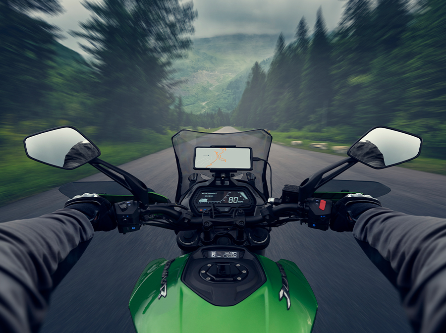 Bajaj Dominar 400, interior