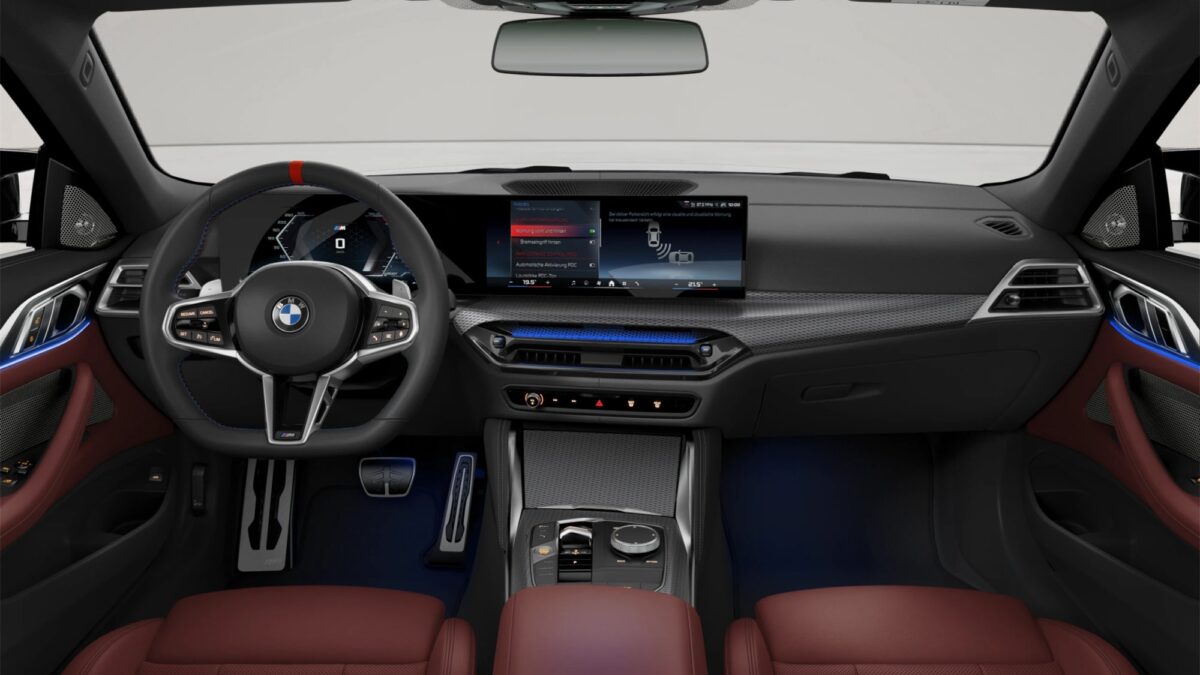 BMW M440i xDrive Convertible, interior