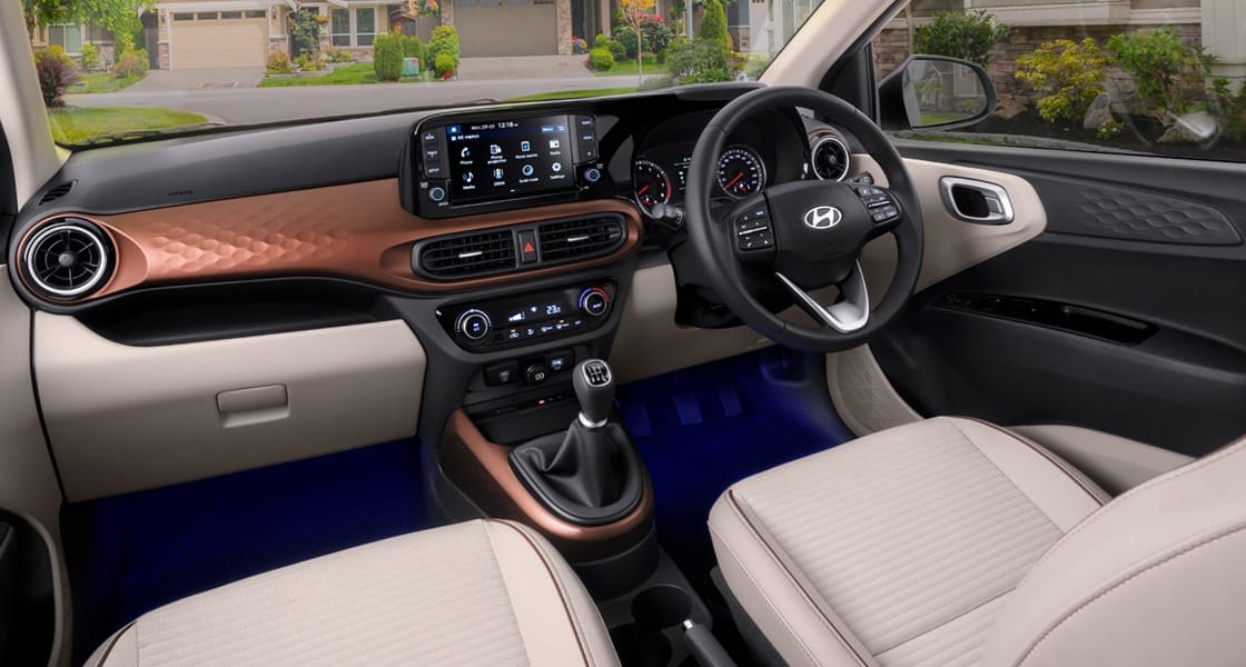Hyundai Aura, interior