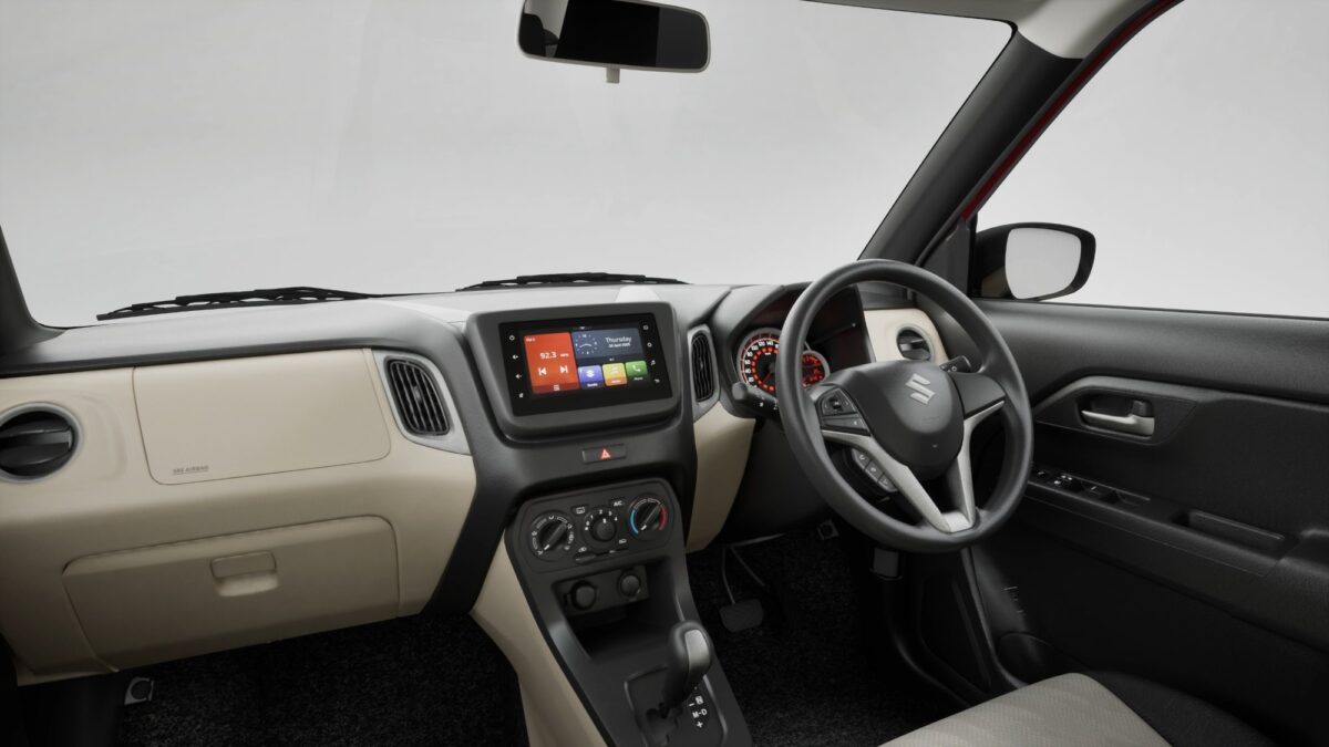 Maruti Suzuki WagonR, interior