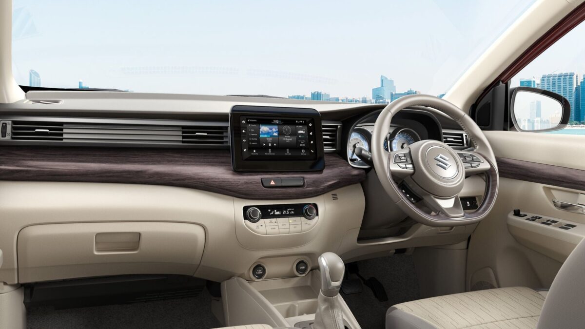 Maruti Suzuki Ertiga, interior