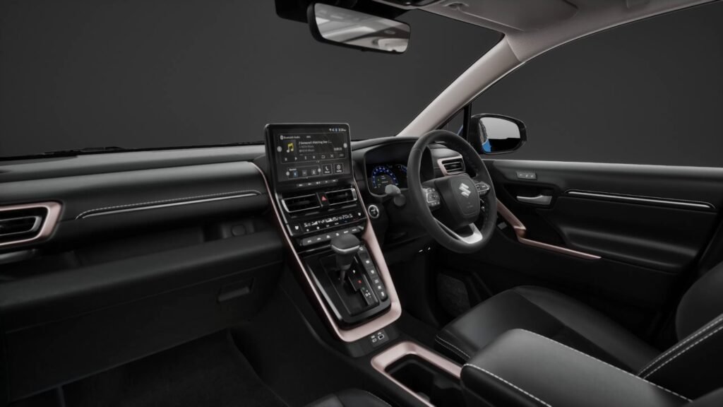 Maruti Suzuki Invicto, interior