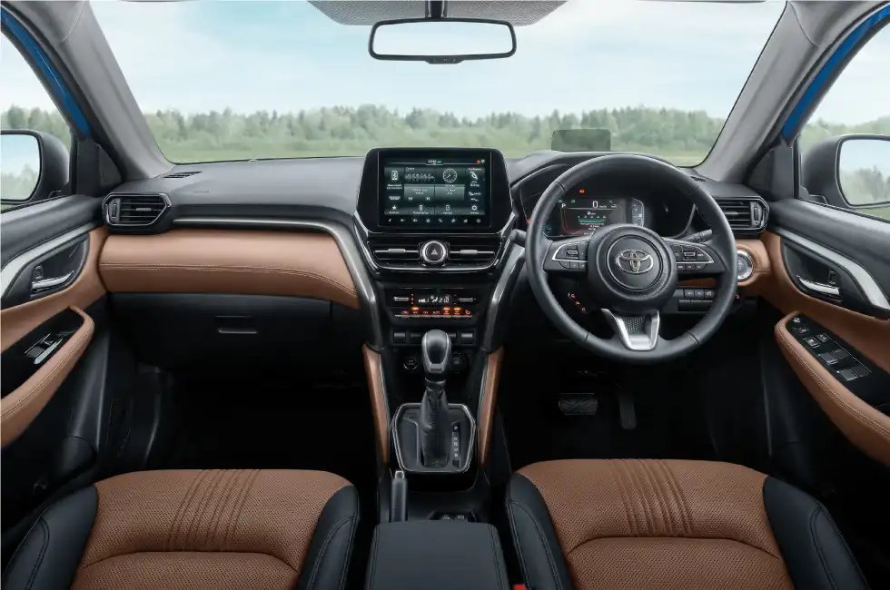 Toyota Urban Cruiser Hyryder, interior