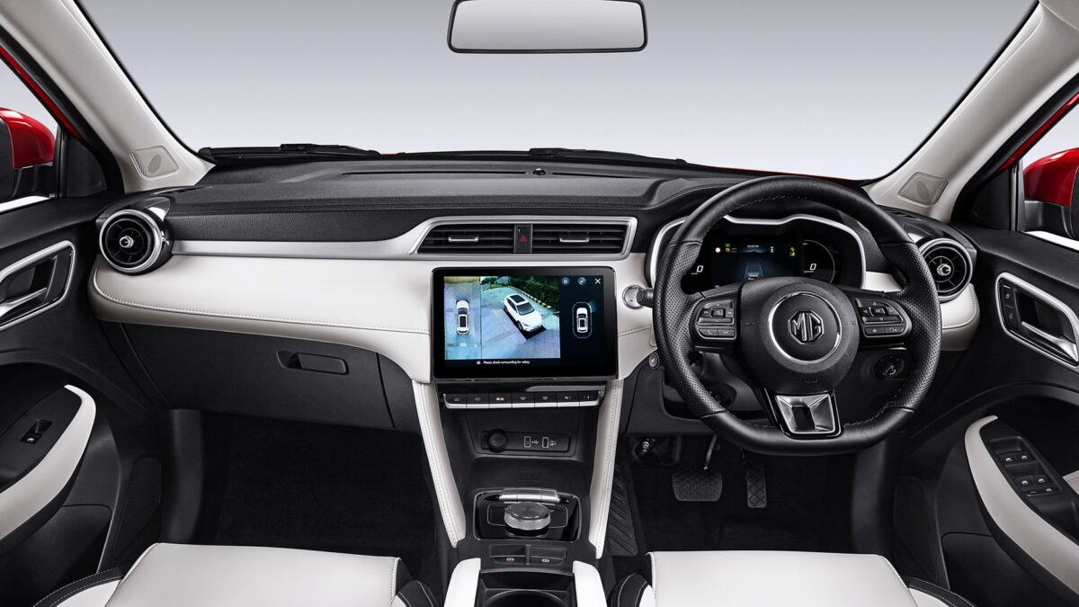MG ZS EV, interior