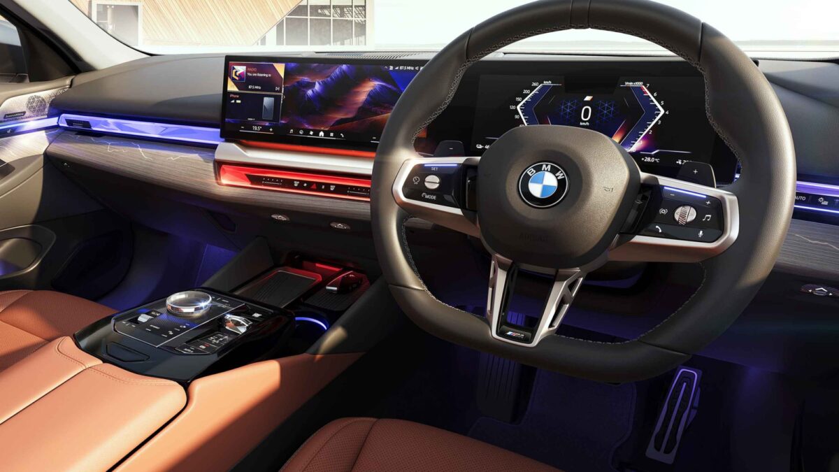 BMW 5 Series, interior