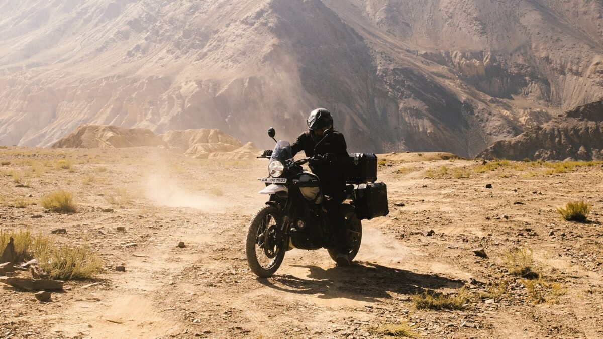 Royal Enfield Himalayan 450 Review: One of the Rare ARAI Numbers That Actually Holds Up