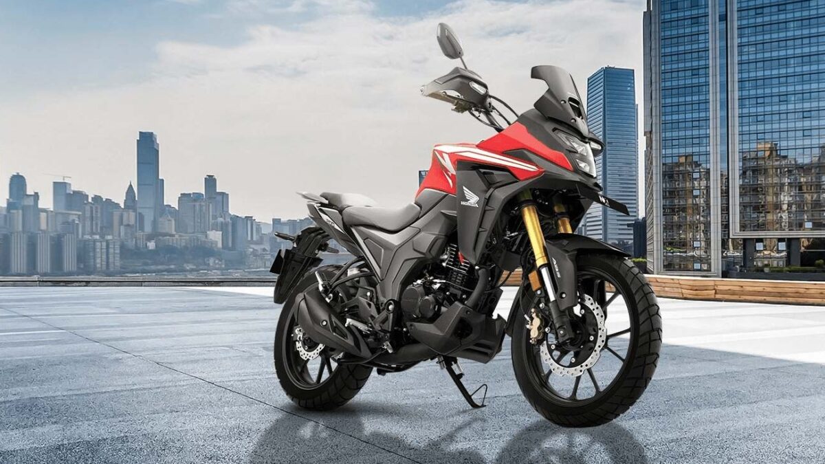 Honda NX200, lifestyle