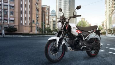Bajaj Freedom 125 CNG Review: After the ₹12,492 Price Hike, Does the World’s First CNG Bike Still Make Sense?