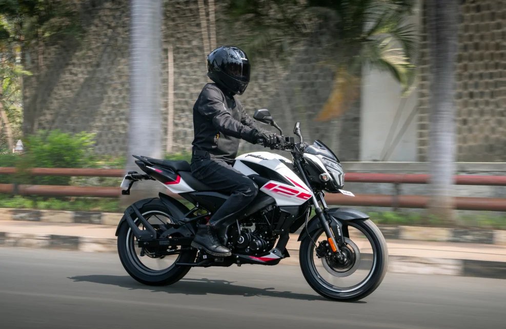 Bajaj Pulsar NS125, lifestyle
