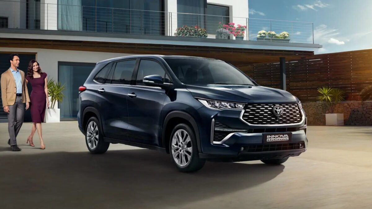 Toyota Innova Hycross, lifestyle