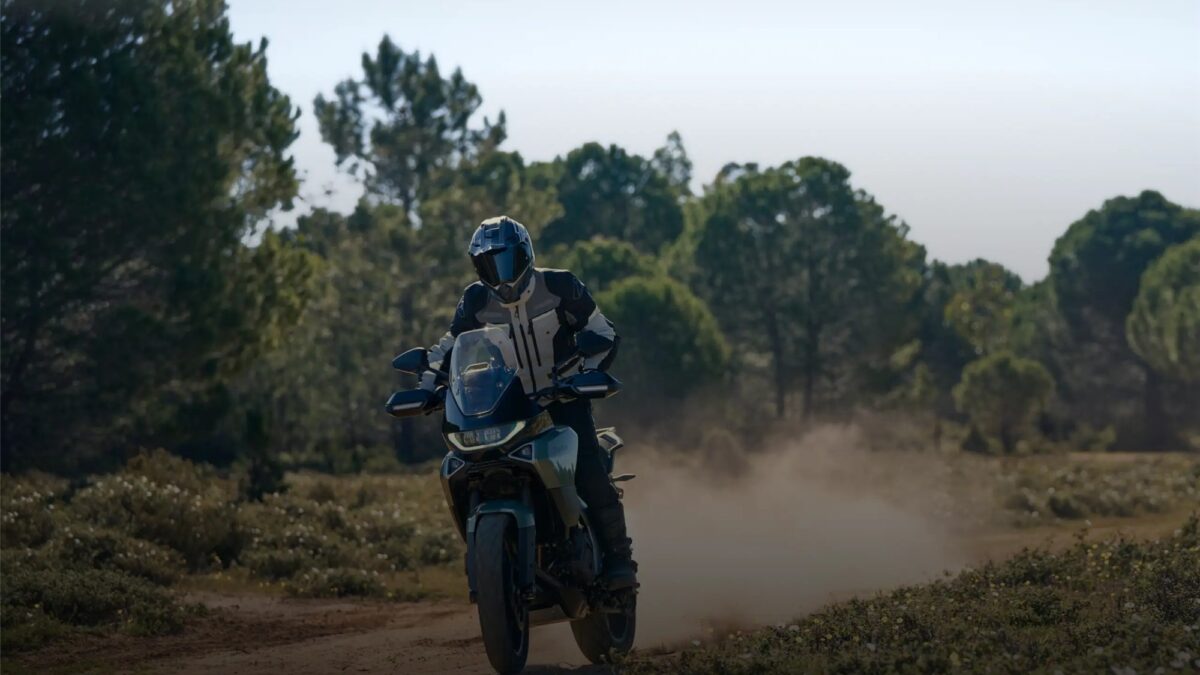 Norton Atlas, lifestyle