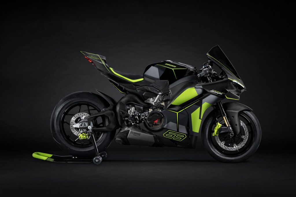 Ducati Panigale V4 Lamborghini in Lamborghini Livery