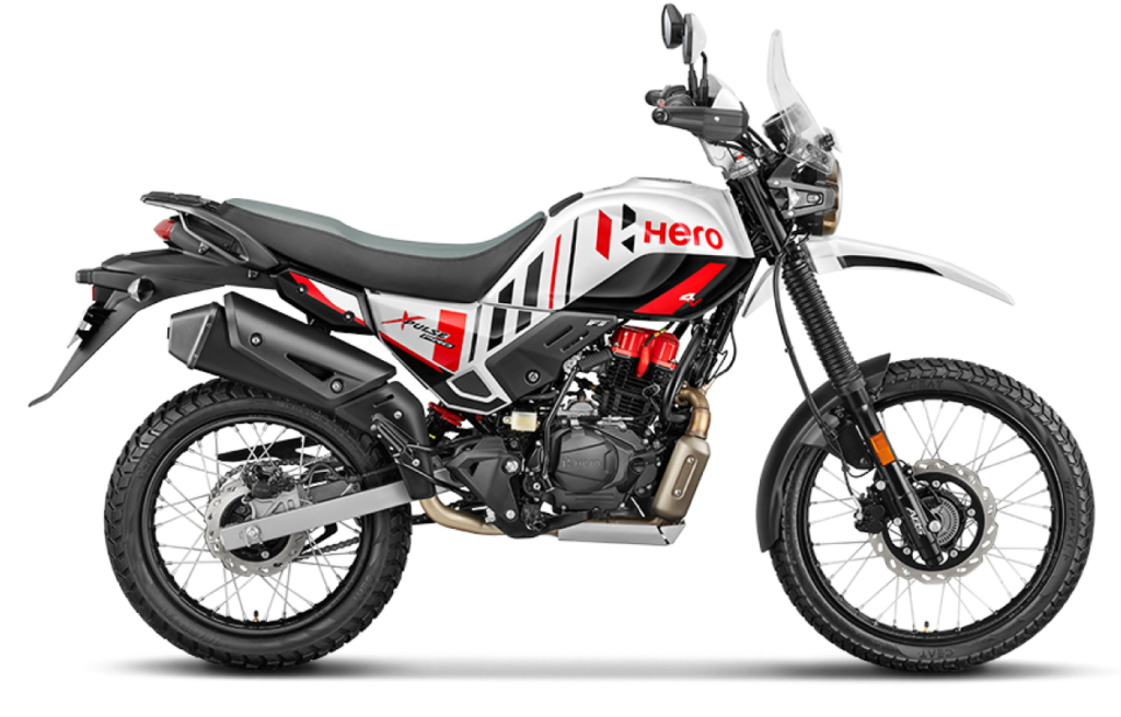Hero Xpulse 200 4V in Pearl Fadeless White