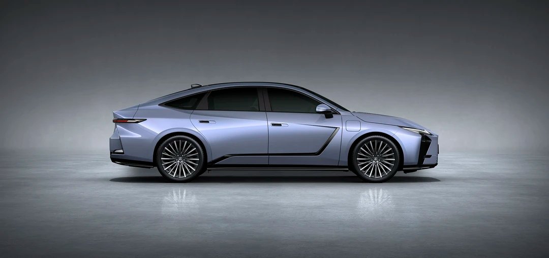 Lexus ES 500e