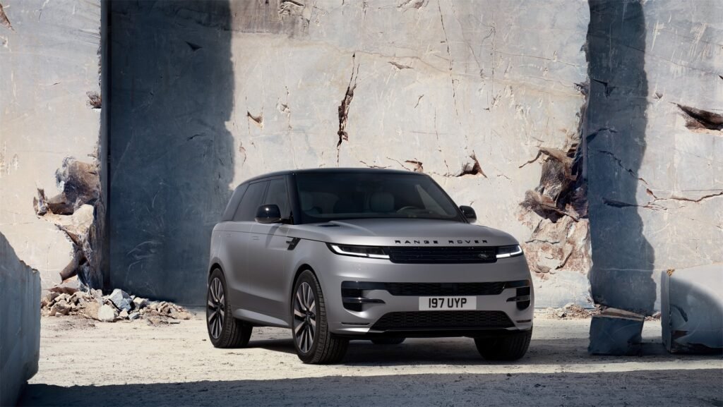 Range Rover Sport Electric in Zadar Grey with Satin Wrap