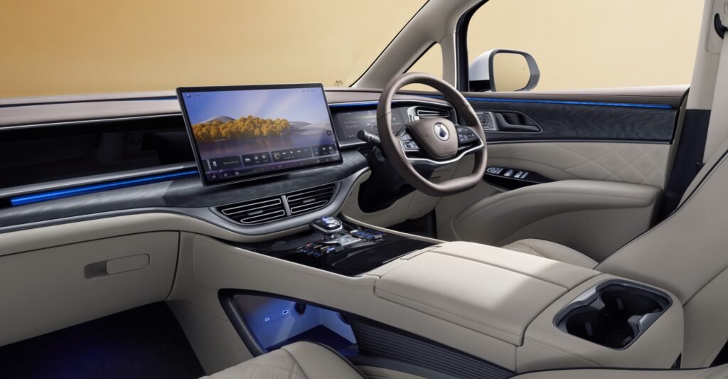 Denza D9, interior