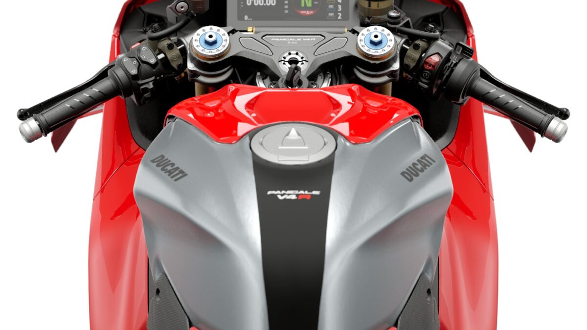 Ducati Panigale V4 R, interior