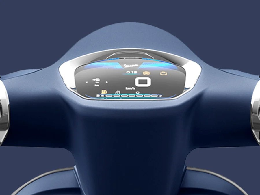 Vespa Tech, interior