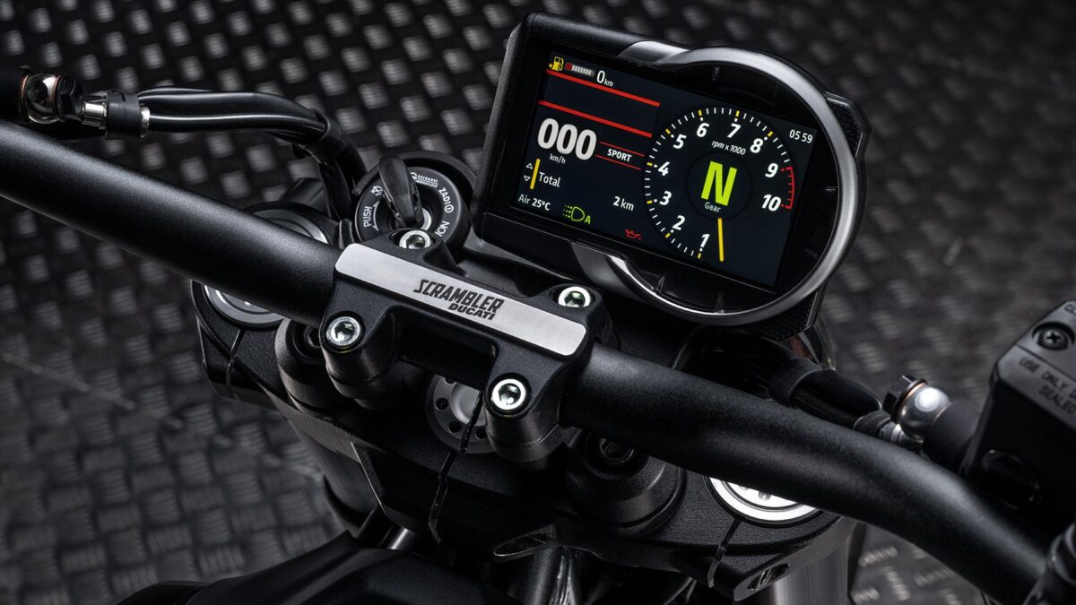 Ducati Scrambler Full Throttle, interior