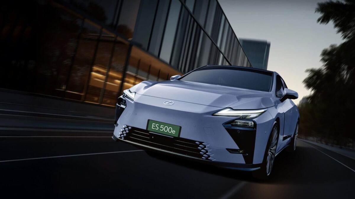 Lexus ES 500e, lifestyle
