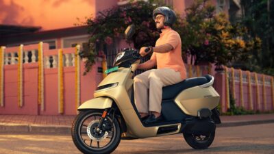 Launched at ₹99,999: Ather’s Konarc Is Its Cheapest Scooter Ever, But the One You Can Book Costs ₹1.22 Lakh