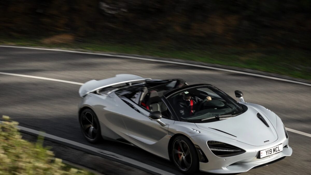 McLaren 750S Spider, lifestyle