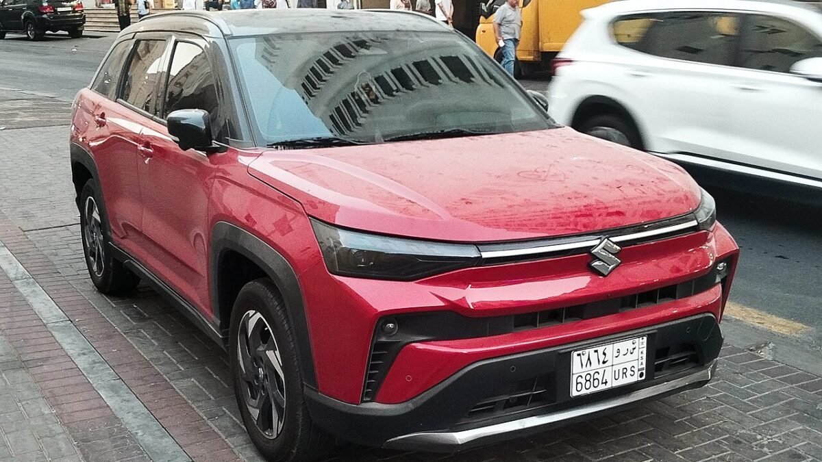 Maruti Victoris: Buy the ZXi+(O), Skip the Hybrid