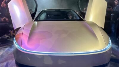 Tesla’s Profit Falls 43% in Q3 Despite Flat Revenue